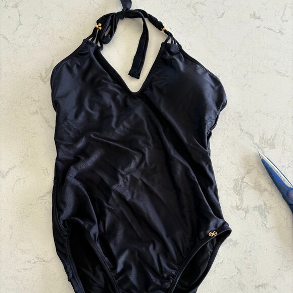 PQ Swimwear - Black One Piece - Size 8 - NWT - Picture 1 of 9